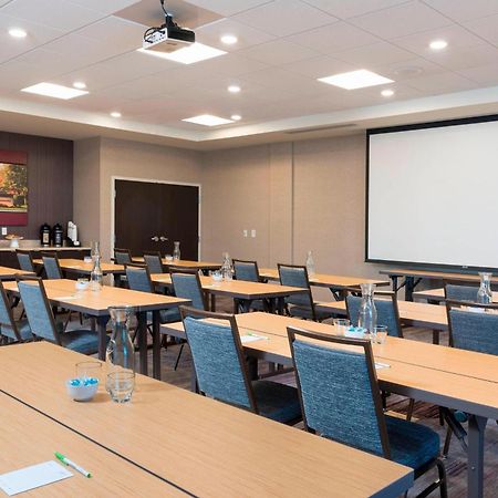 Courtyard By Marriott Mt. Pleasant At Central Michigan University Mount Pleasant Ngoại thất bức ảnh