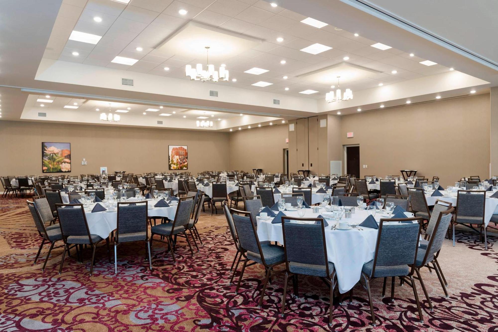 Courtyard By Marriott Mt. Pleasant At Central Michigan University Mount Pleasant Ngoại thất bức ảnh