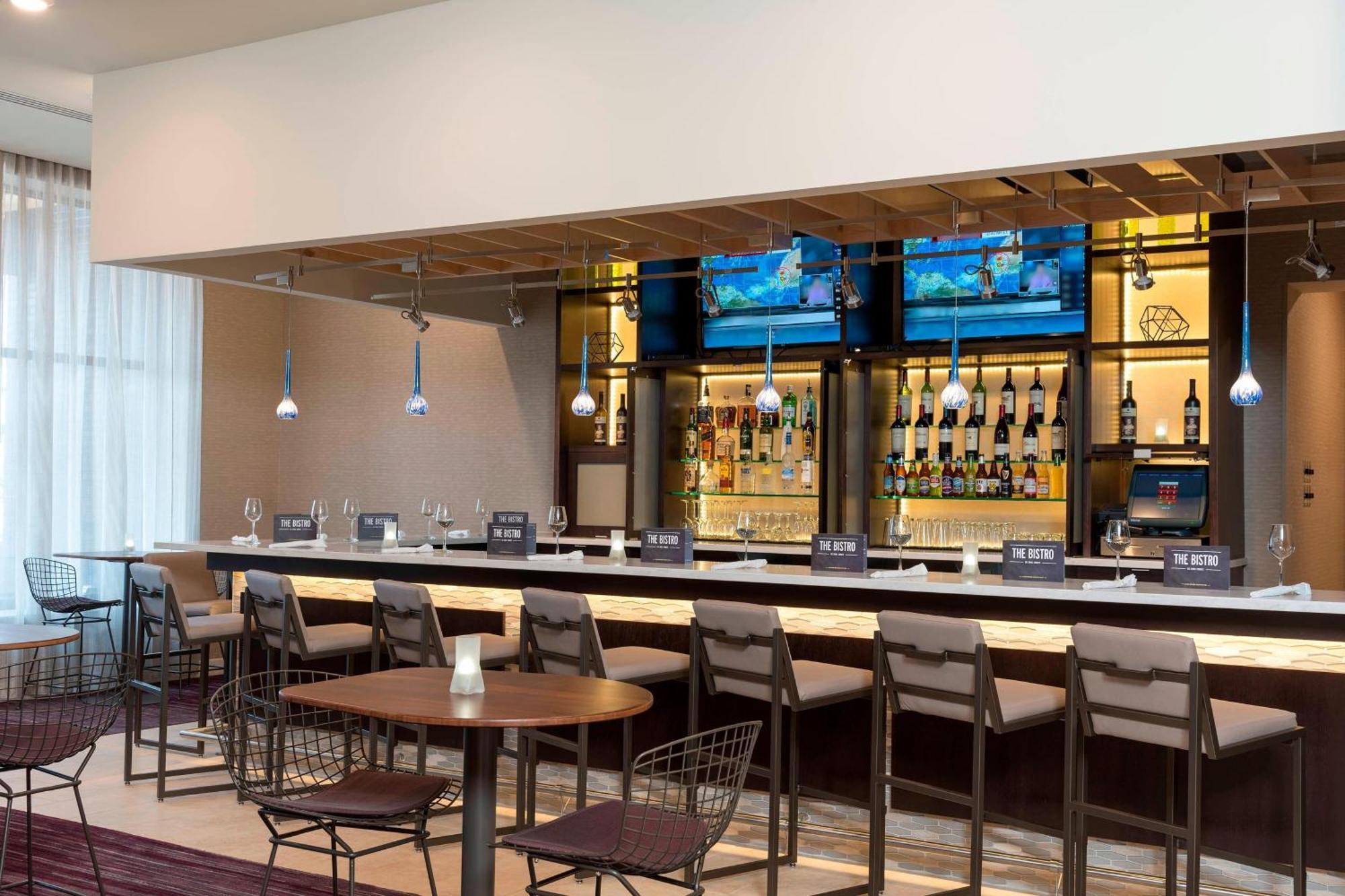 Courtyard By Marriott Mt. Pleasant At Central Michigan University Mount Pleasant Ngoại thất bức ảnh