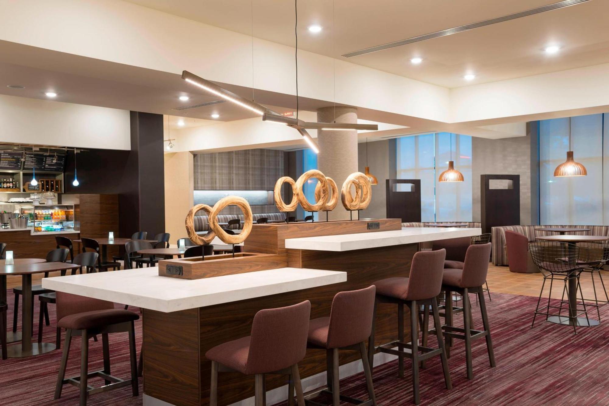 Courtyard By Marriott Mt. Pleasant At Central Michigan University Mount Pleasant Ngoại thất bức ảnh