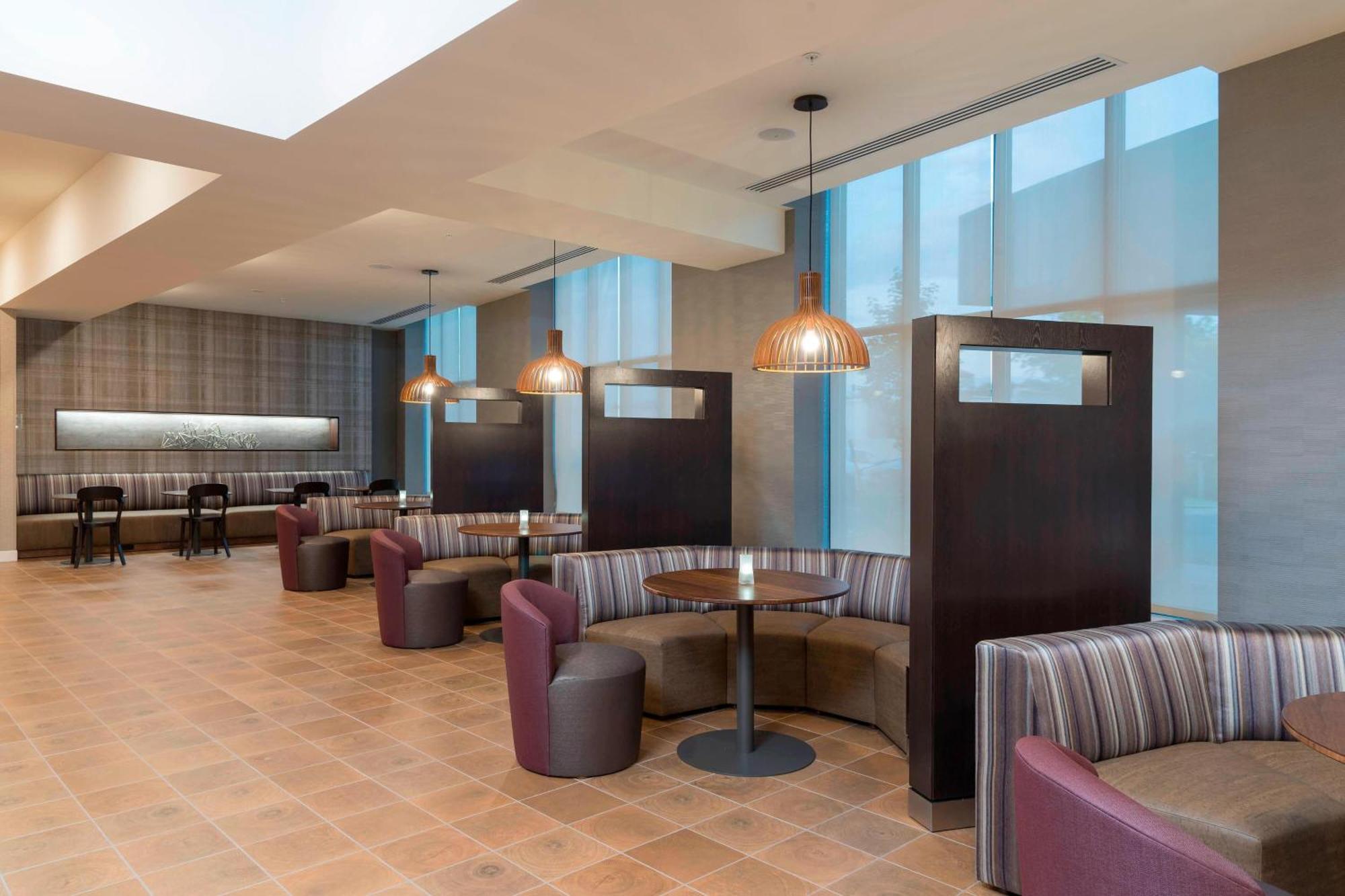 Courtyard By Marriott Mt. Pleasant At Central Michigan University Mount Pleasant Ngoại thất bức ảnh