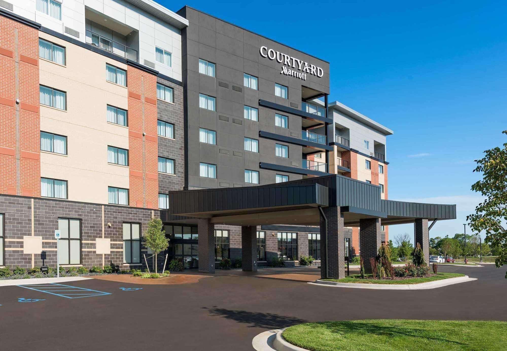 Courtyard By Marriott Mt. Pleasant At Central Michigan University Mount Pleasant Ngoại thất bức ảnh